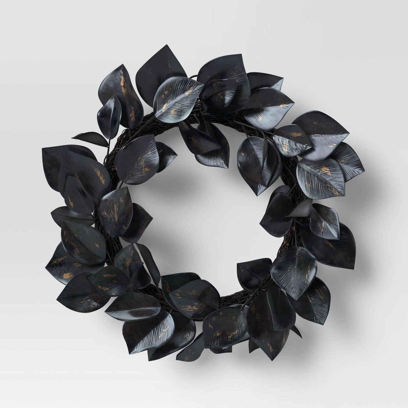 18" Artificial Leaf Wreath Black